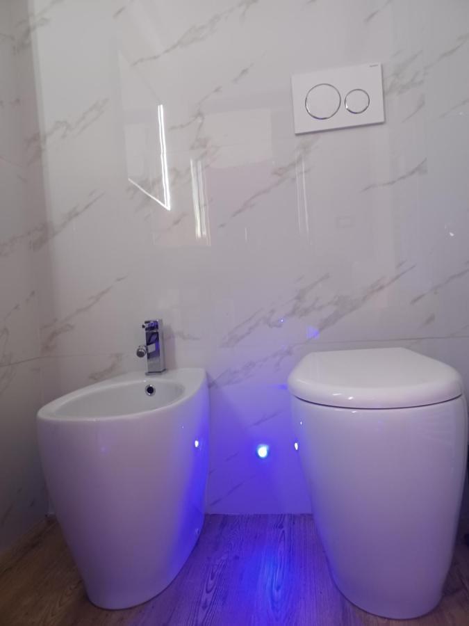 All'1 Di Rajno' Relaxing Aparthotel Lecce Eksteriør bilde