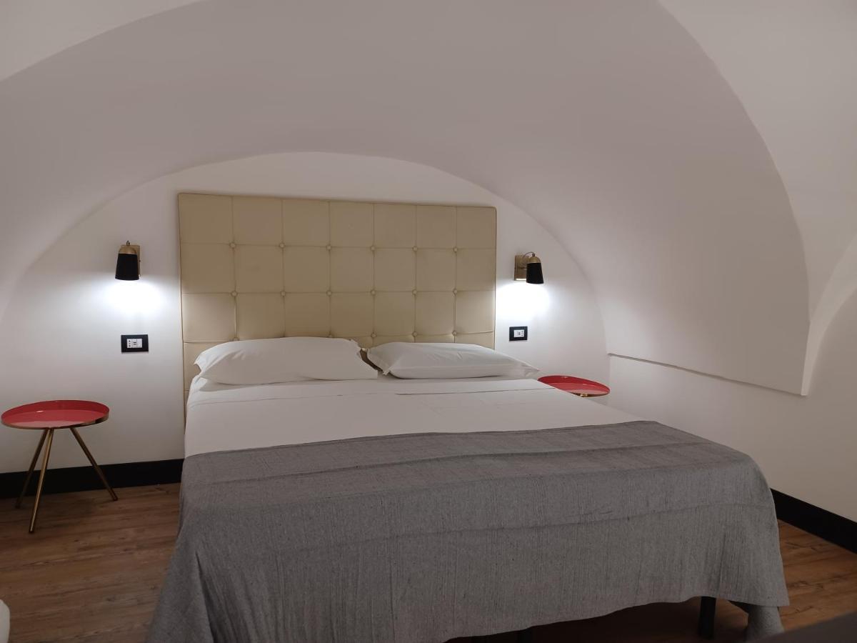 All'1 Di Rajno' Relaxing Aparthotel Lecce Eksteriør bilde